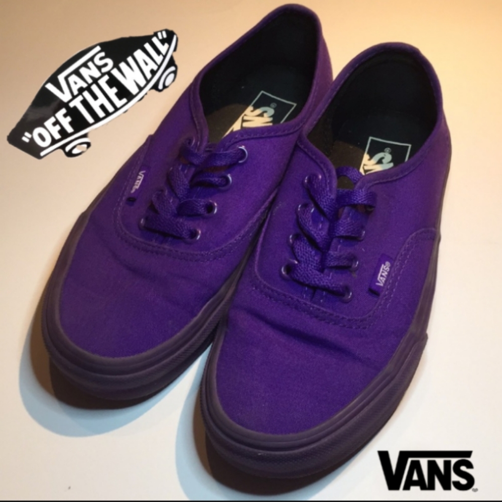 VANS Sneakers